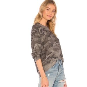 Sundry Green Camo Soft Pilled Pullover Sweater Size 1 Small